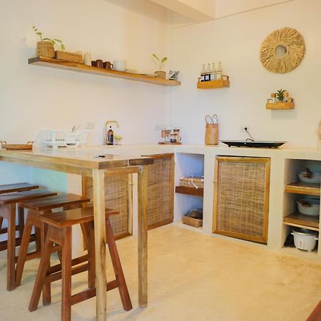 Greenhouse Siargao Roadside Boutique Apartments General Luna  Zewnętrze zdjęcie
